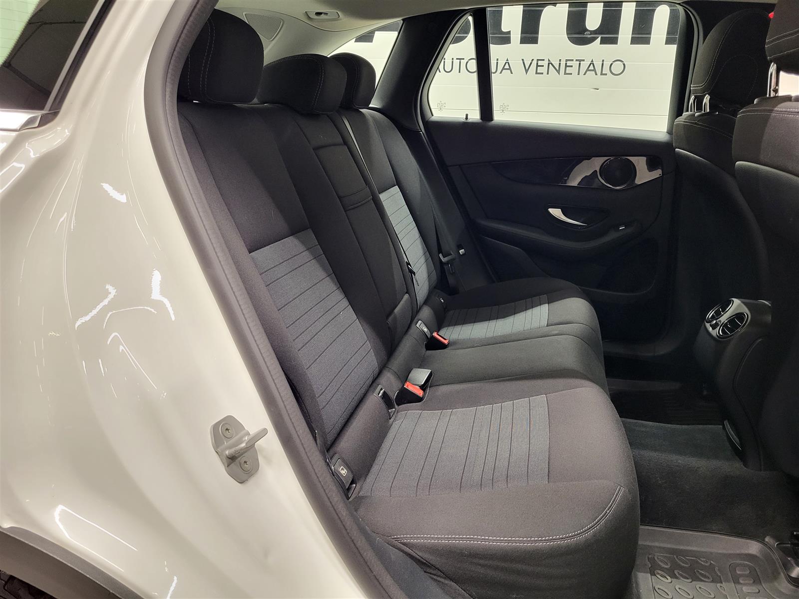 Mercedes-Benz GLC 2015