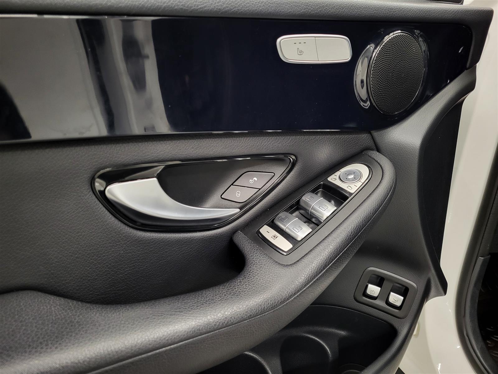 Mercedes-Benz GLC 2015