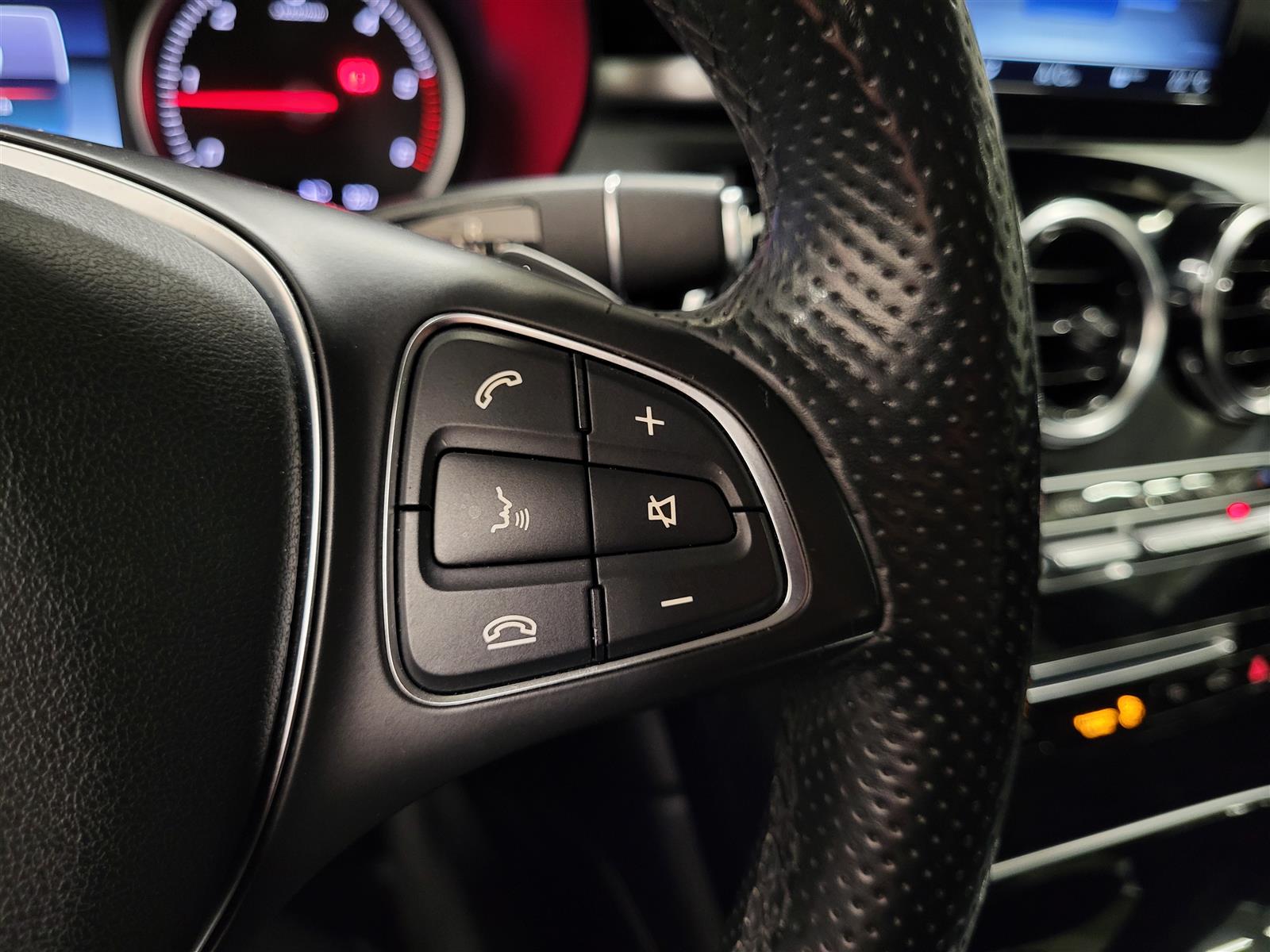 Mercedes-Benz GLC 2015