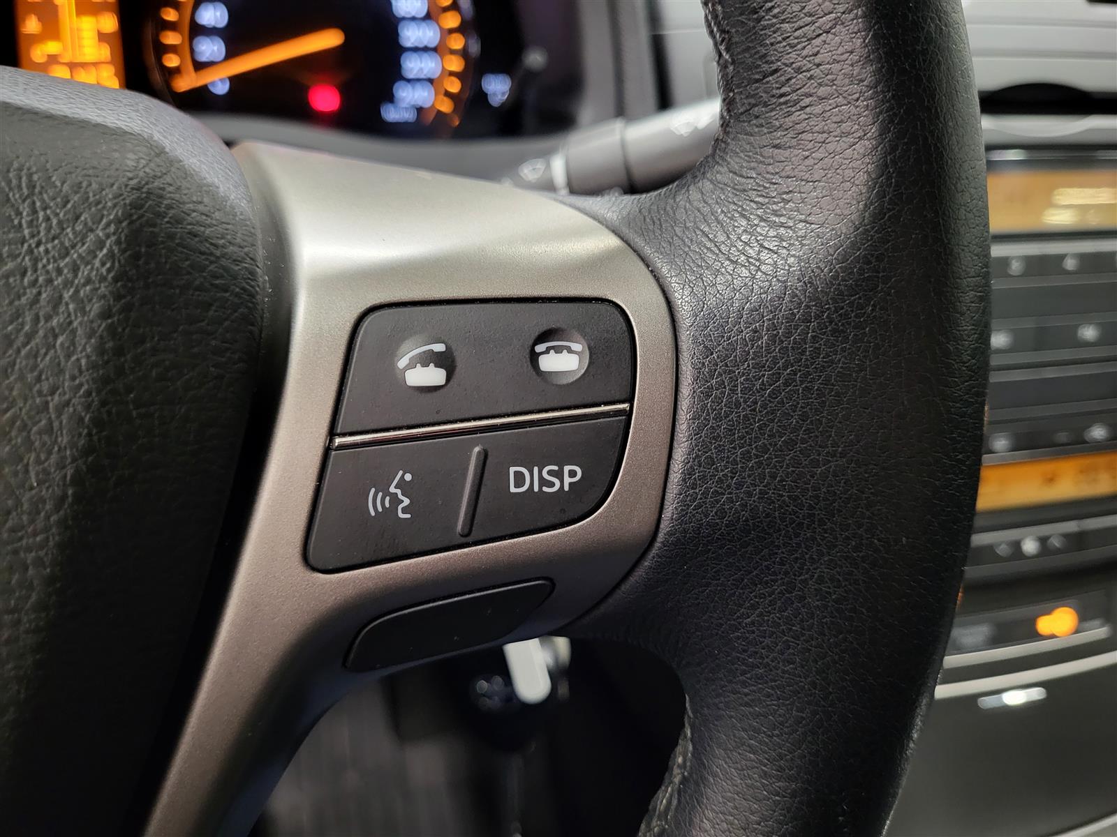 TOYOTA AVENSIS 2010