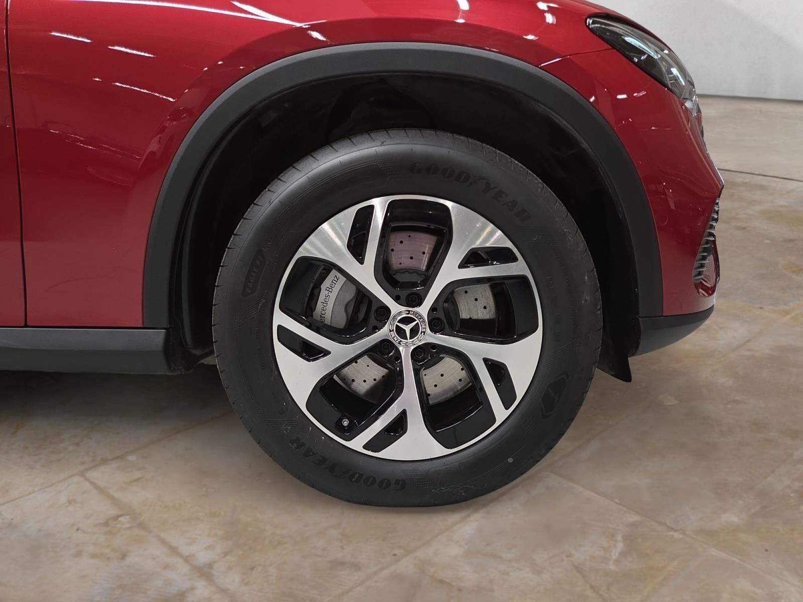 MERCEDES-BENZ GLC 2024