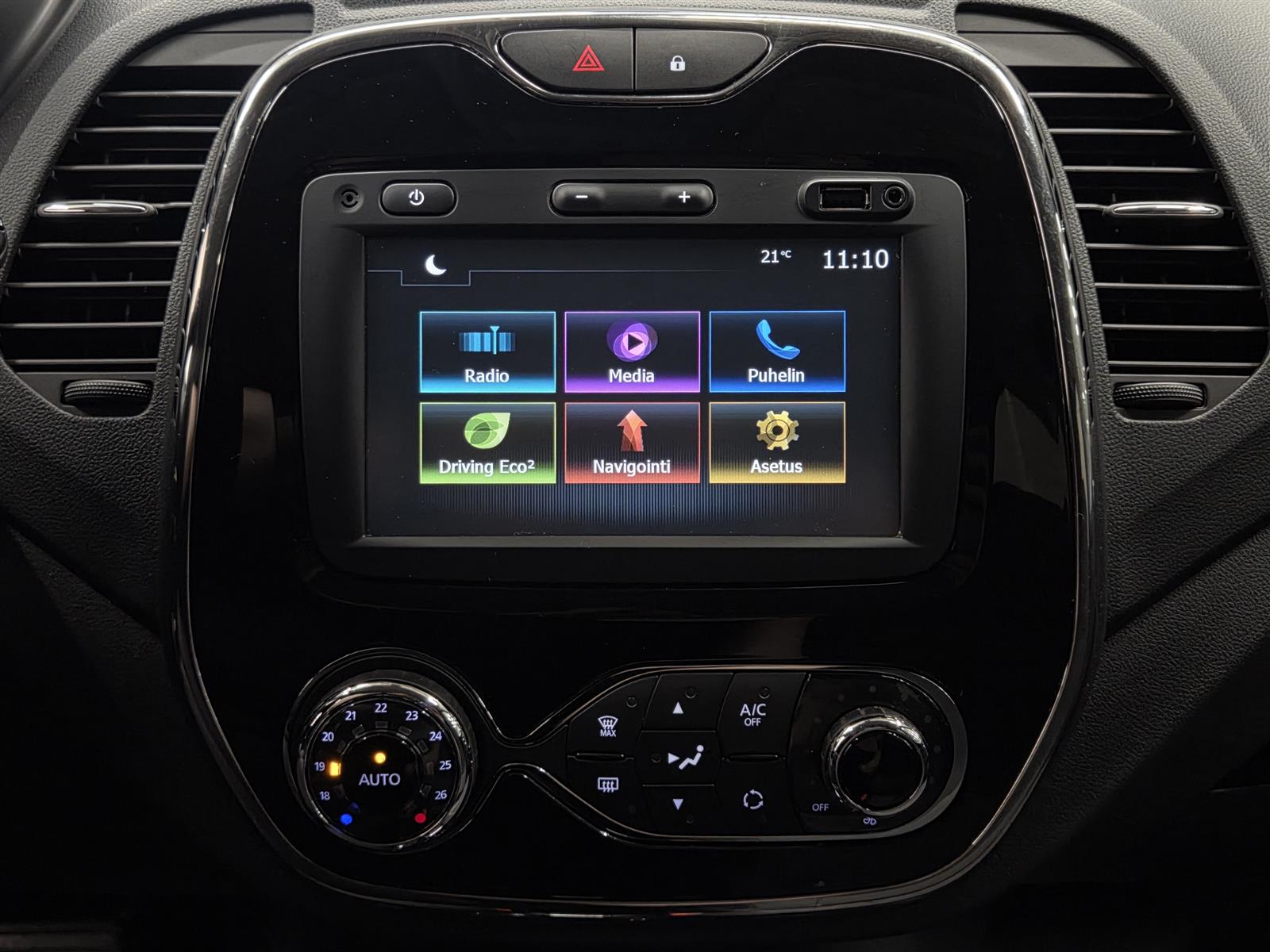 RENAULT Captur 2017
