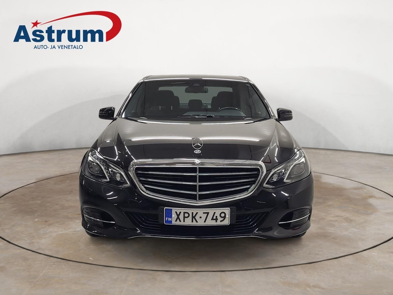 MERCEDES-BENZ E 2014