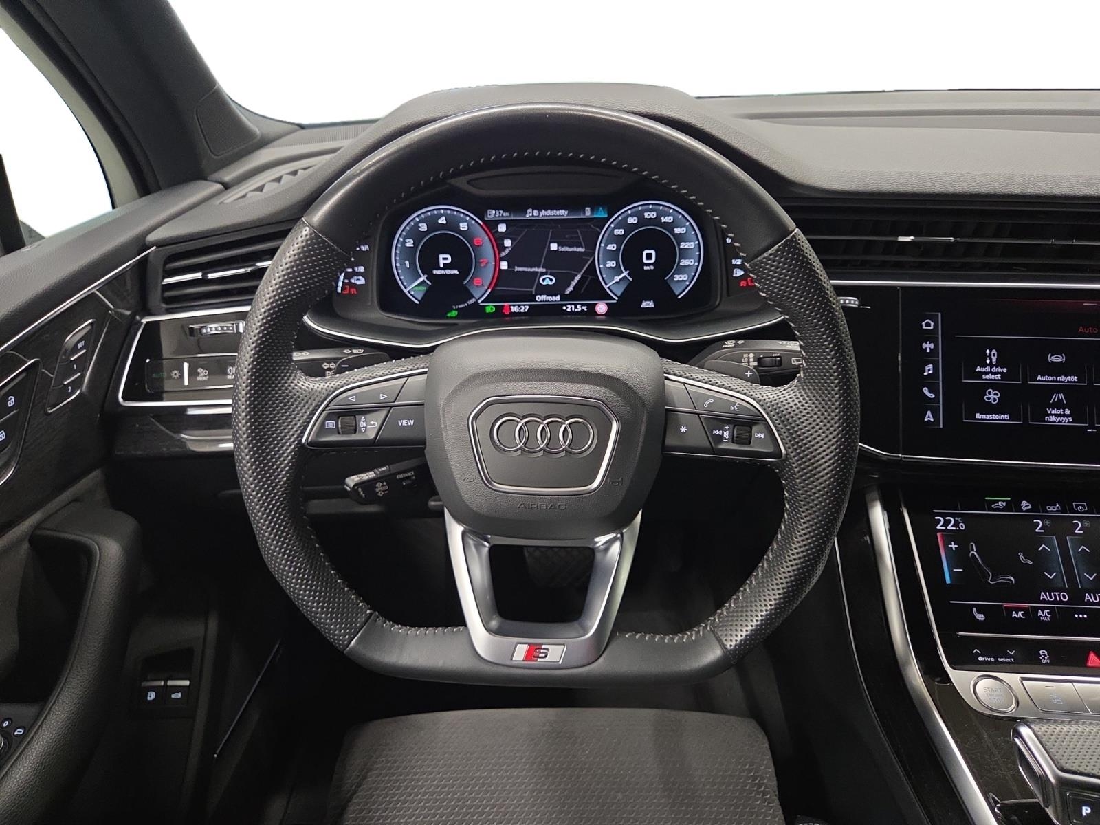 AUDI Q7 2020