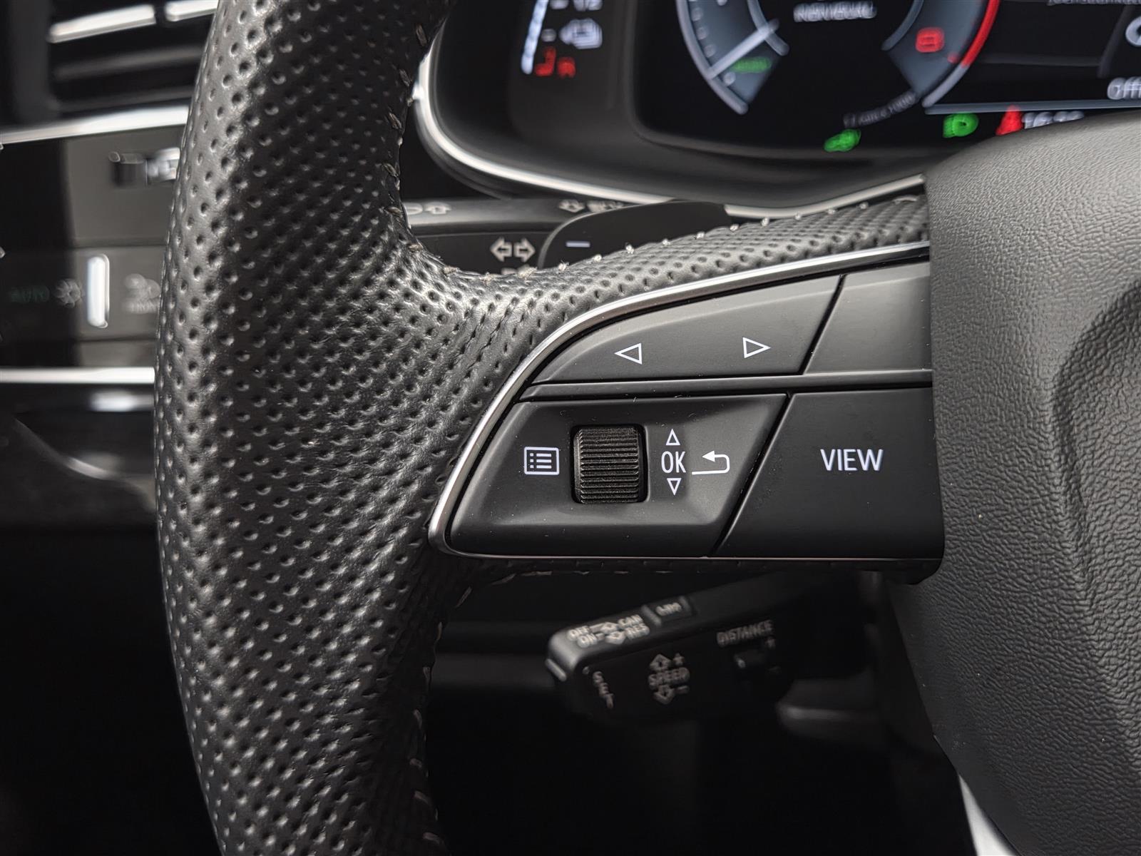 AUDI Q7 2020