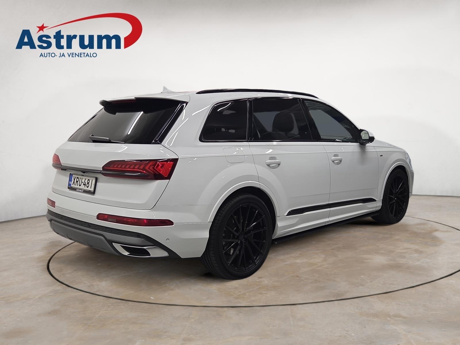 AUDI Q7 2020