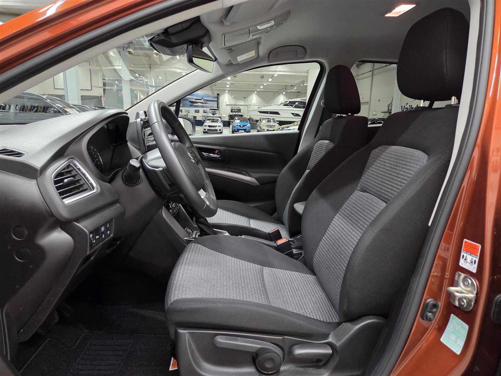 SUZUKI S-Cross 2025