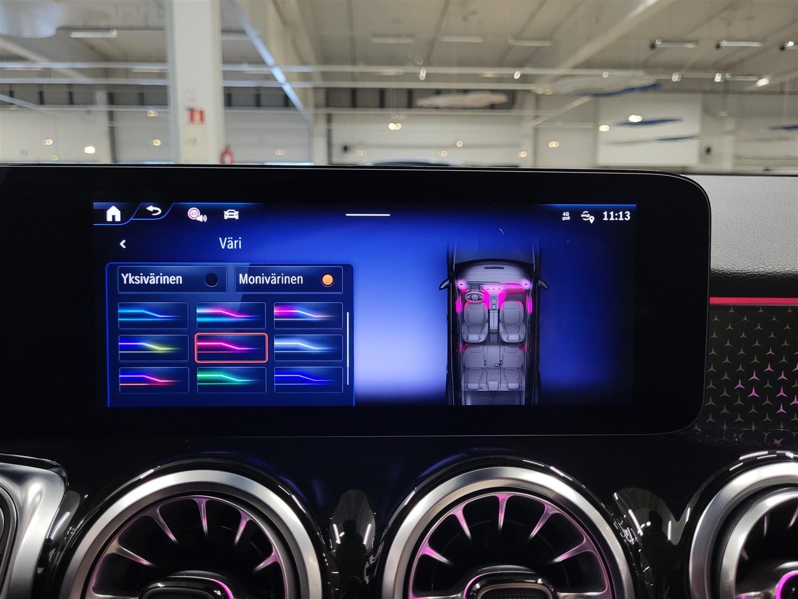 MERCEDES-BENZ EQB 2025