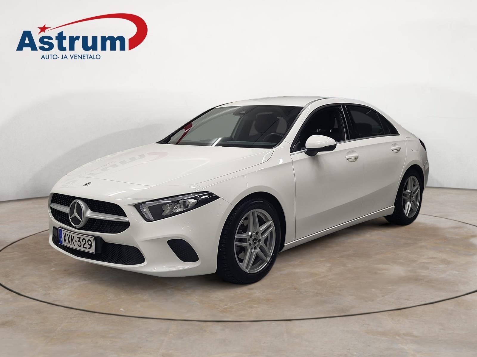 MERCEDES-BENZ A 2021