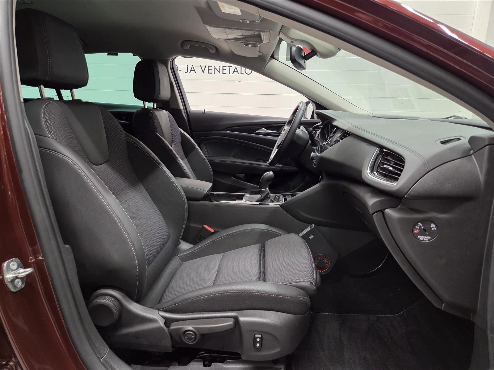 OPEL Insignia 2018