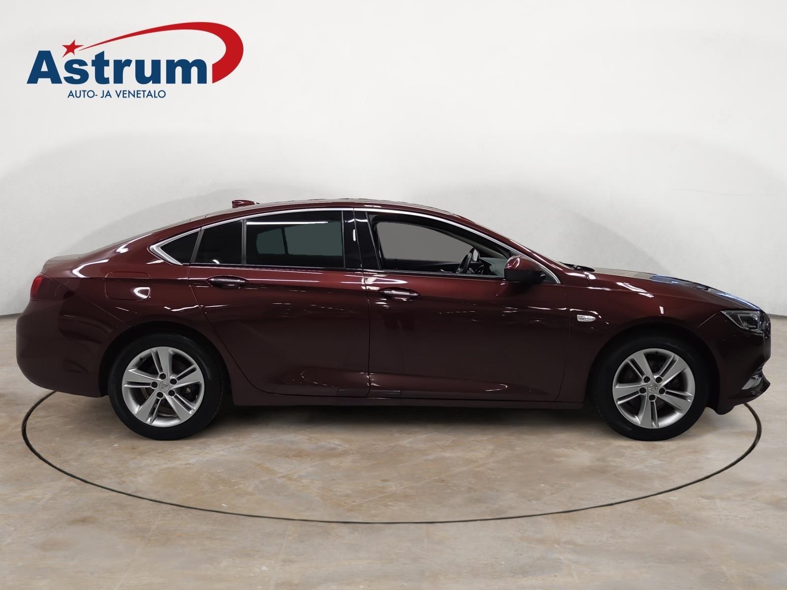 OPEL Insignia 2018