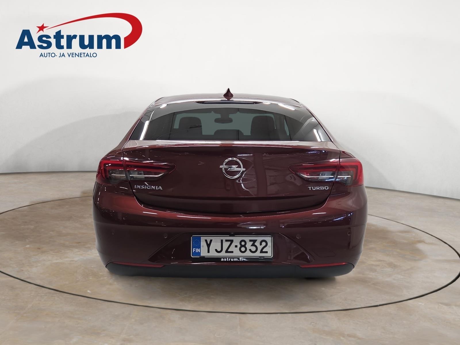 OPEL Insignia 2018