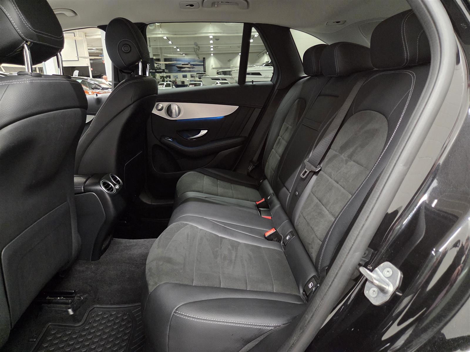 MERCEDES-BENZ GLC 2019
