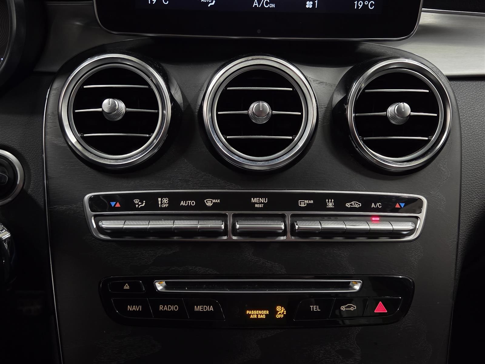 MERCEDES-BENZ GLC 2019