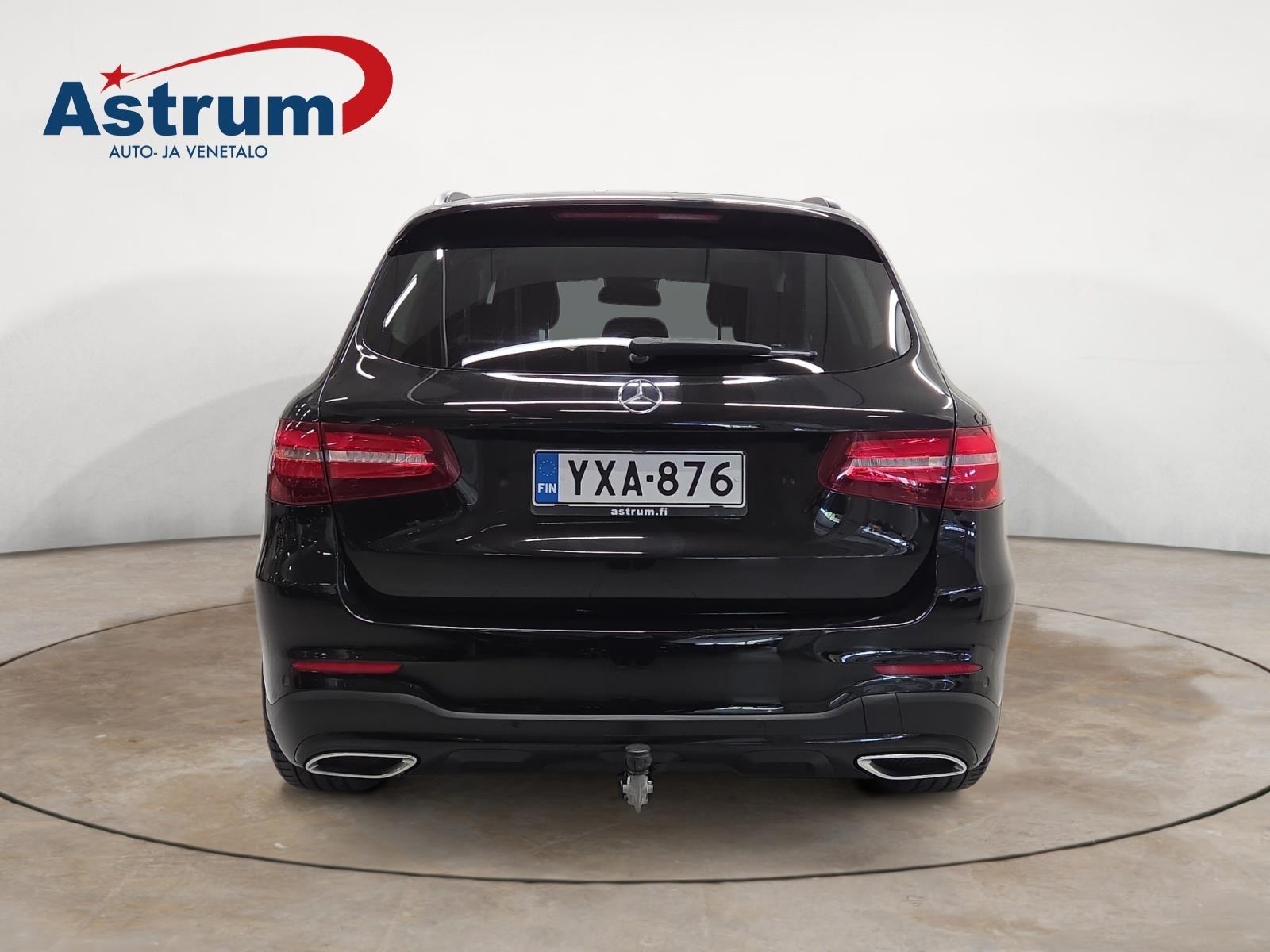 MERCEDES-BENZ GLC 2019