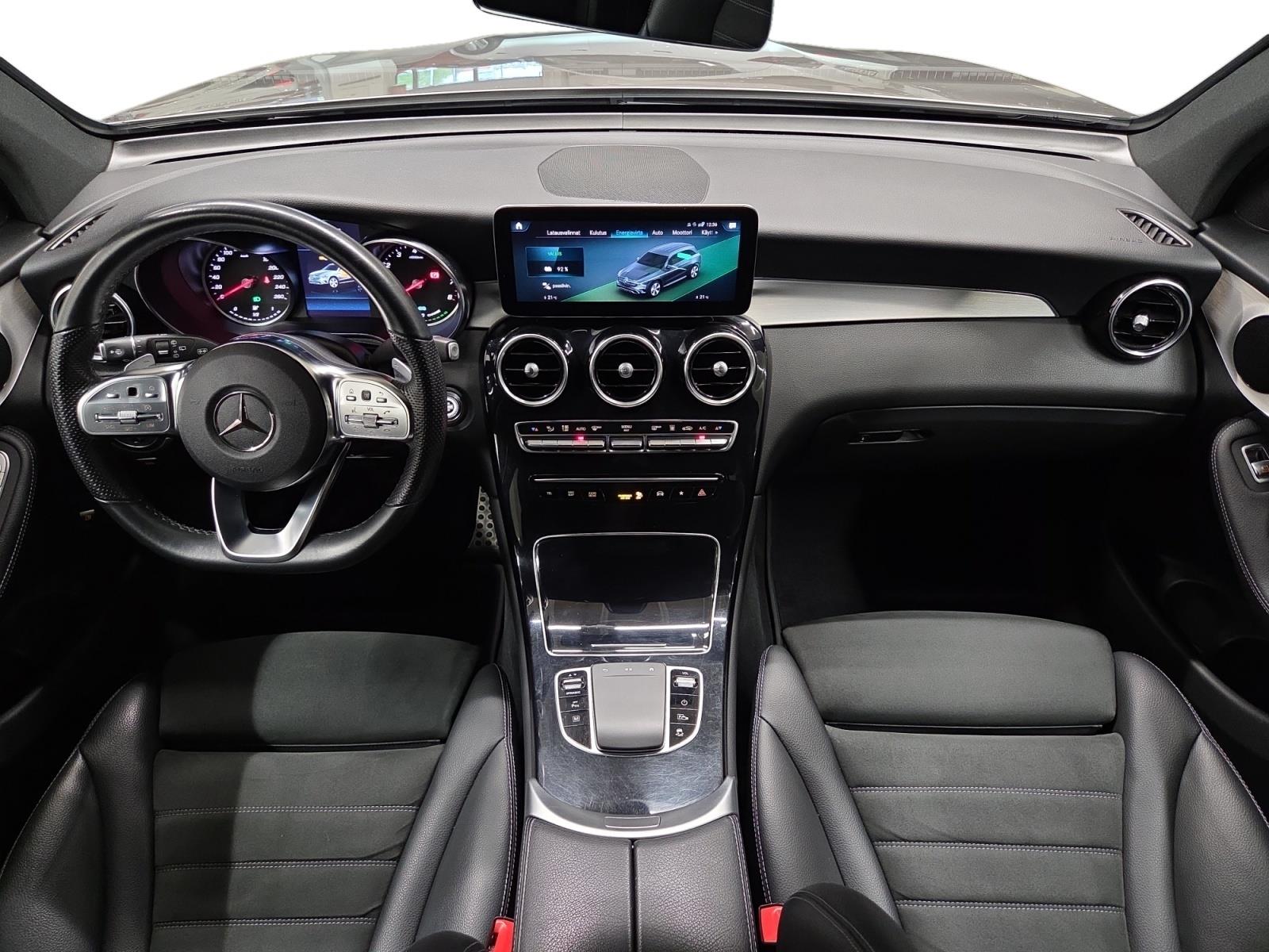 MERCEDES-BENZ GLC 2021