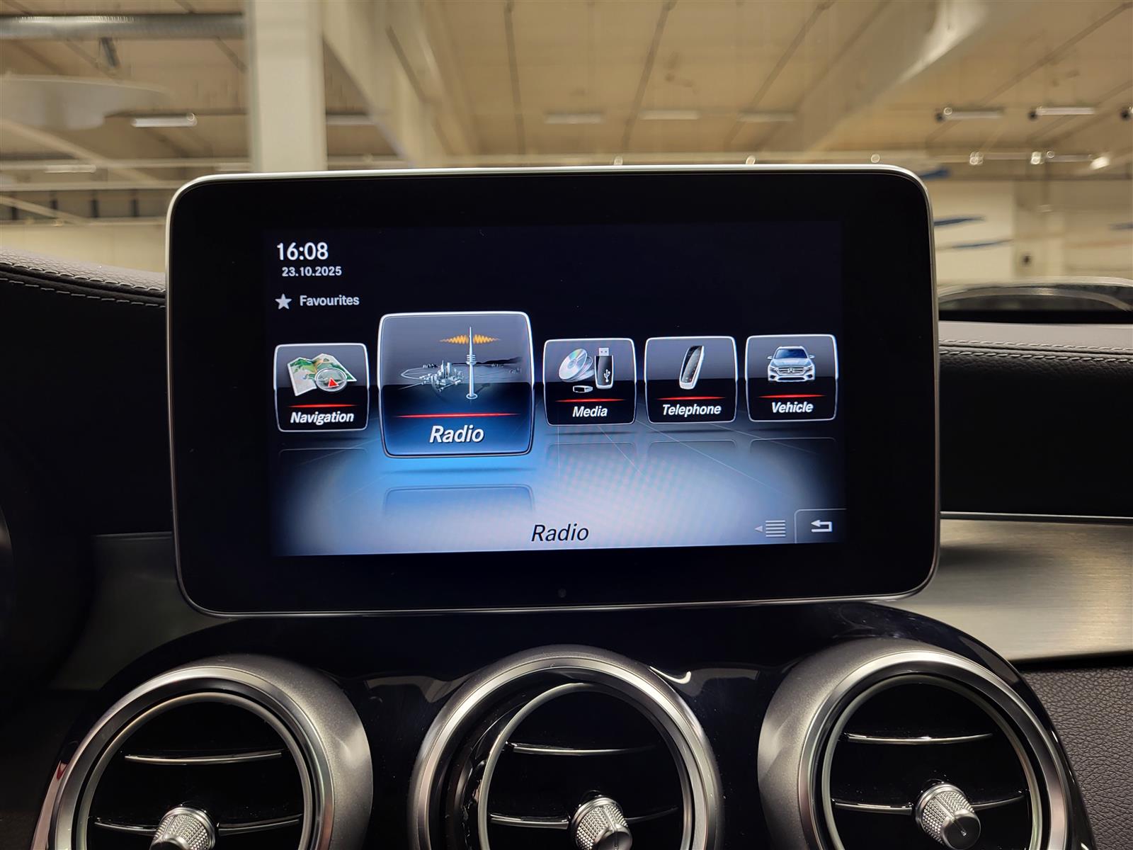 MERCEDES-BENZ GLC 2018