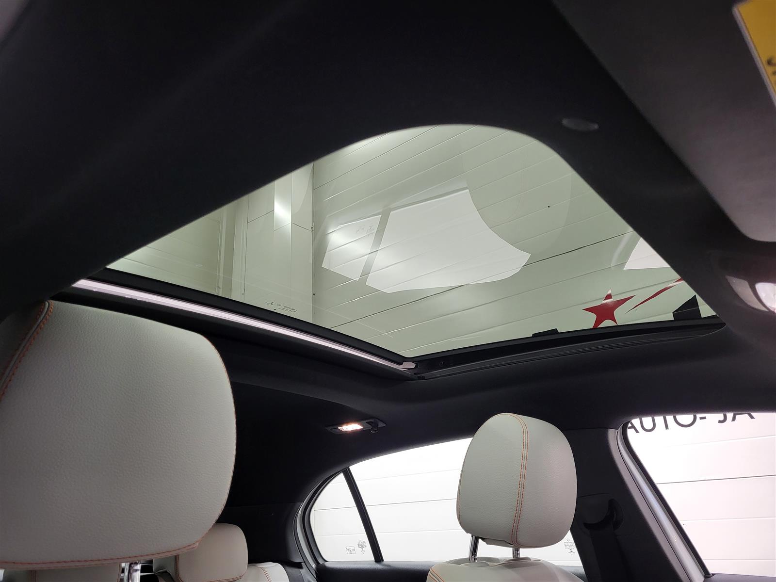 MERCEDES-BENZ A 2019