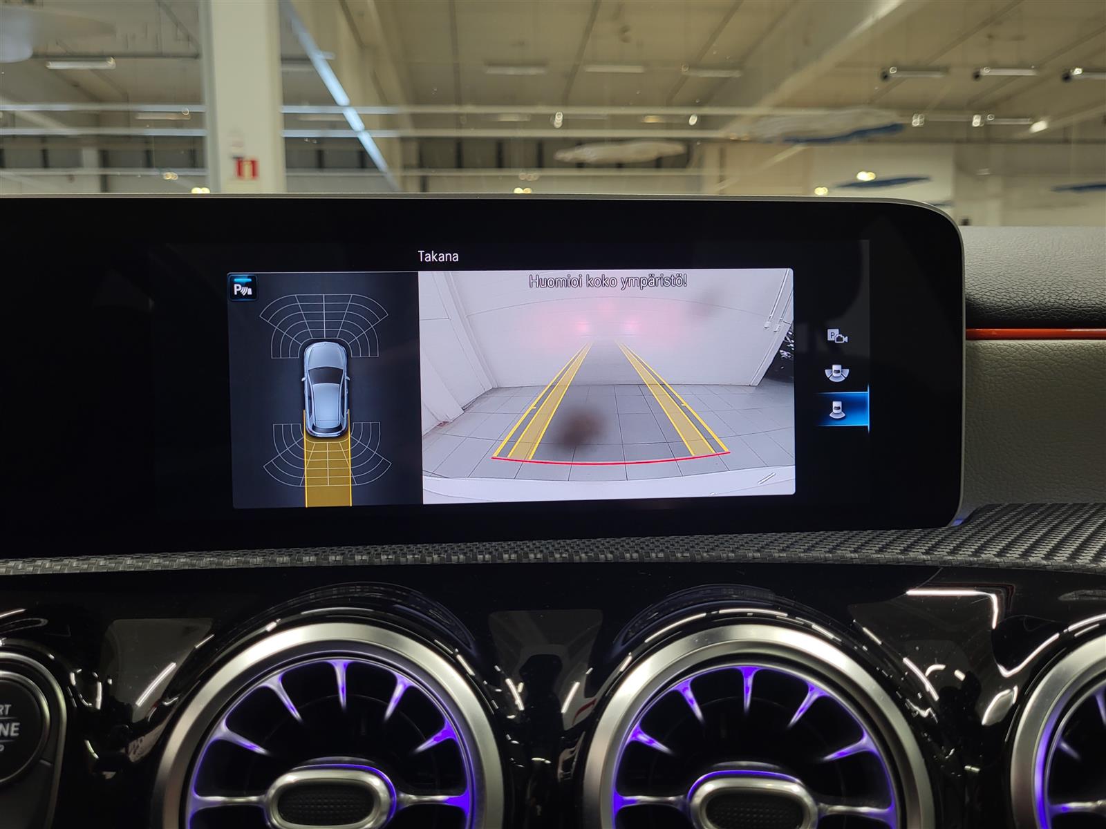 MERCEDES-BENZ A 2019