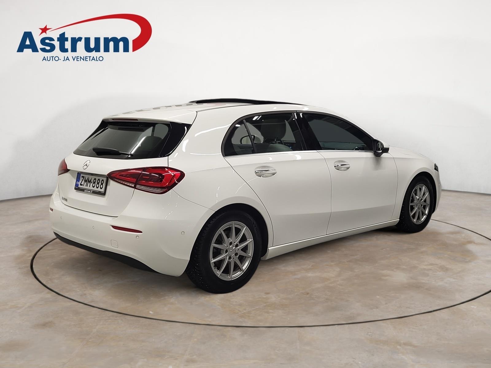 MERCEDES-BENZ A 2019