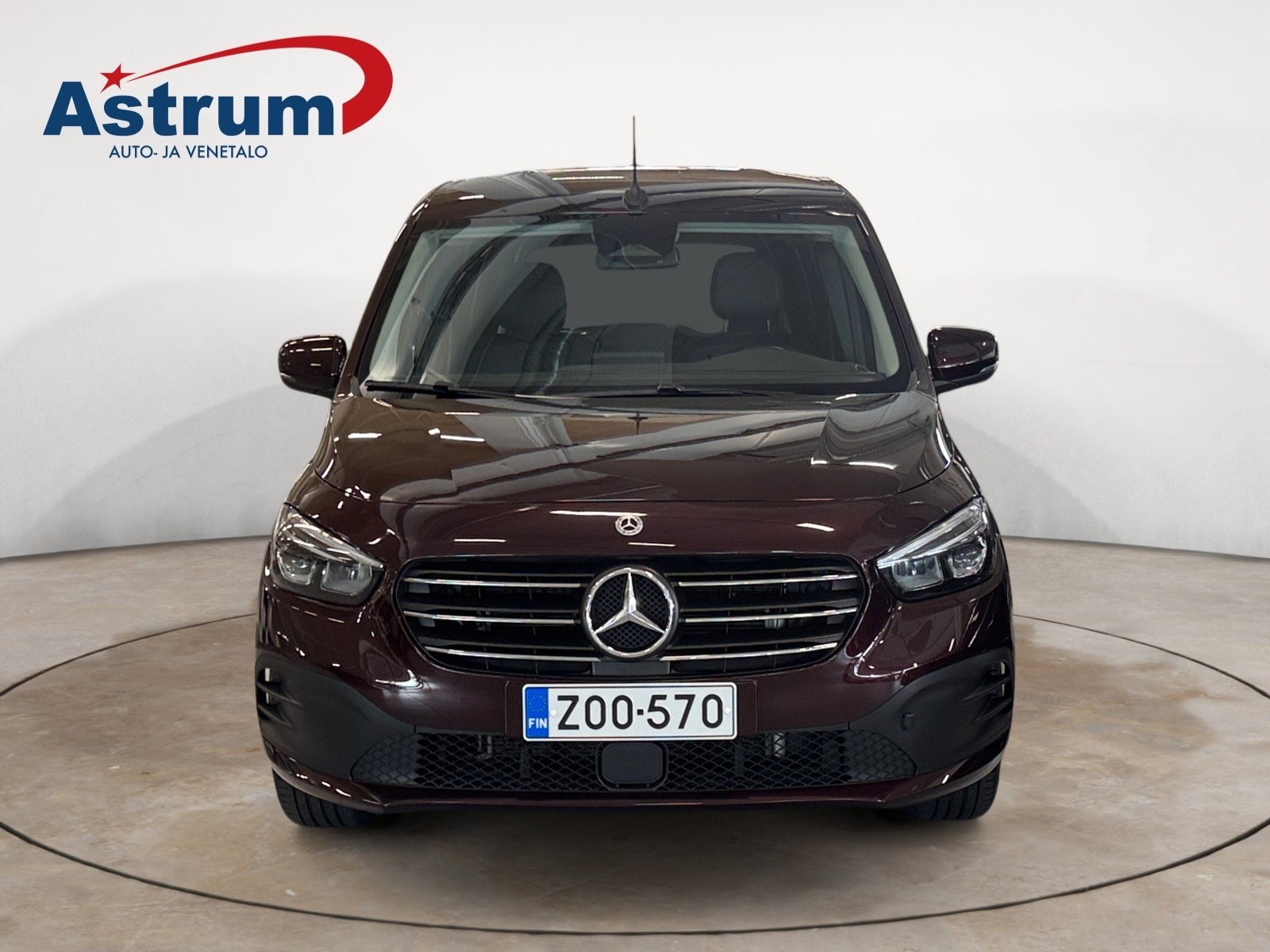 MERCEDES-BENZ T 2022