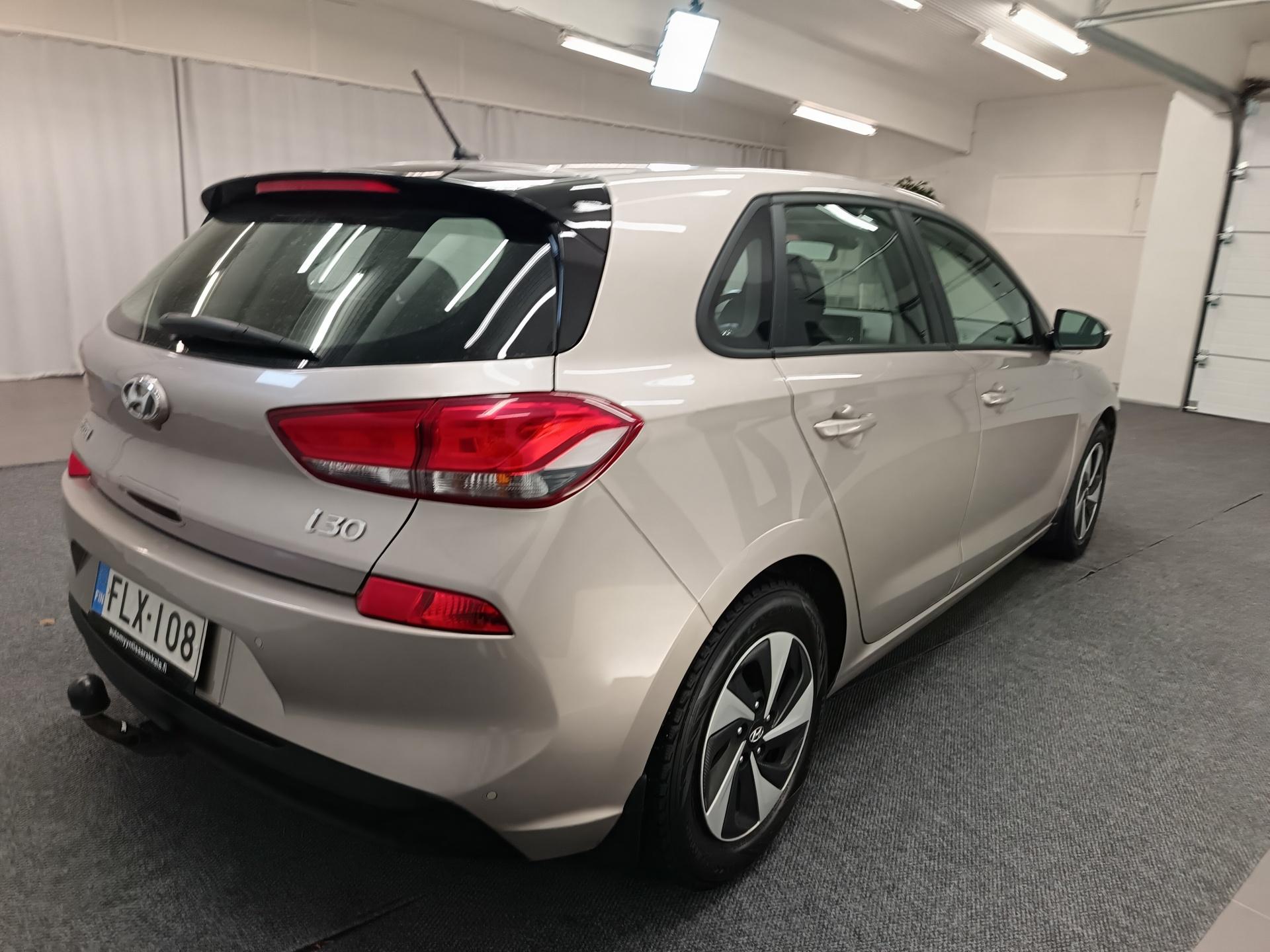 HYUNDAI i30 2018