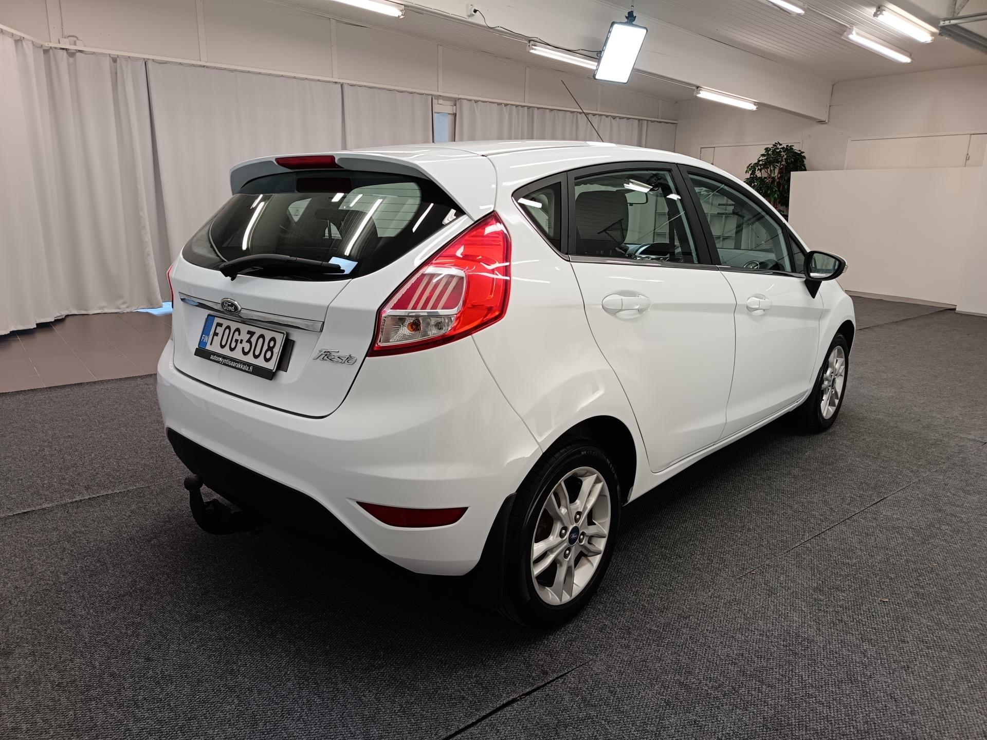 FORD Fiesta 2016
