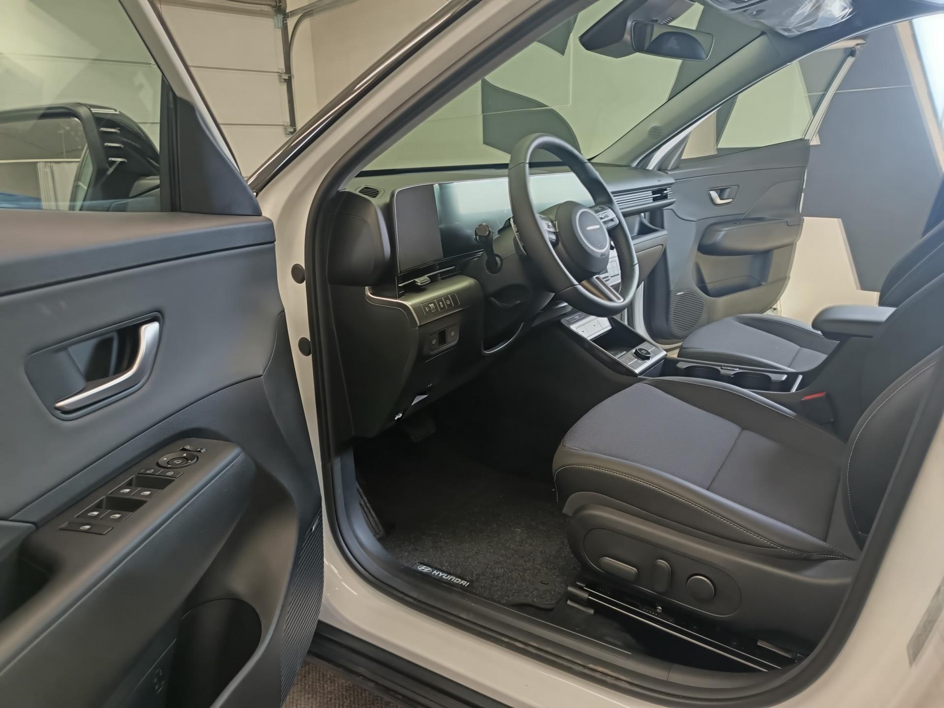HYUNDAI KONA Hybrid 2025
