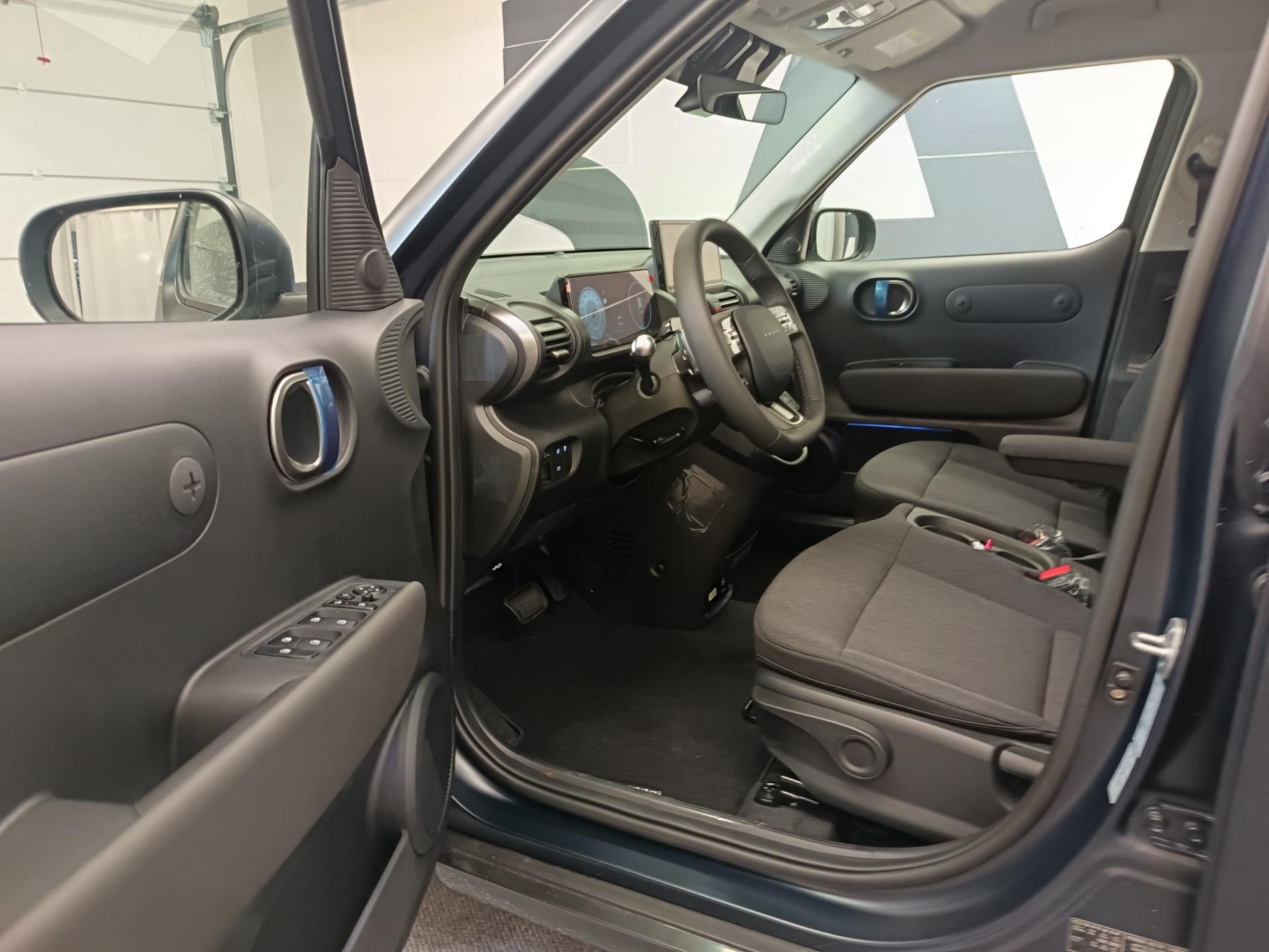 HYUNDAI Inster 2026