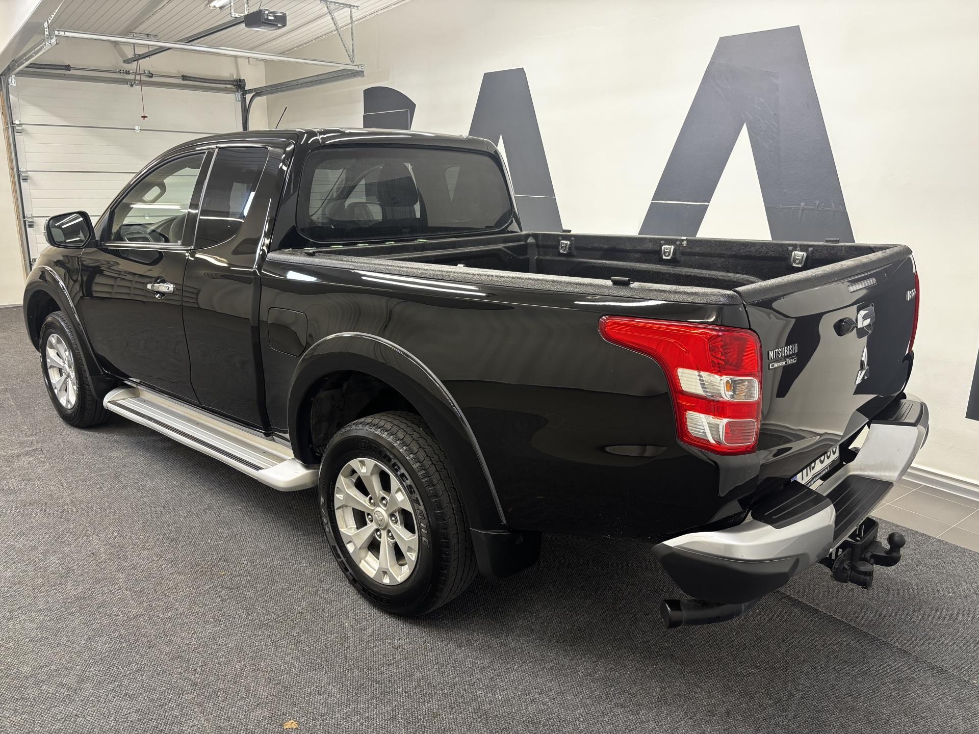 MITSUBISHI L200 2017