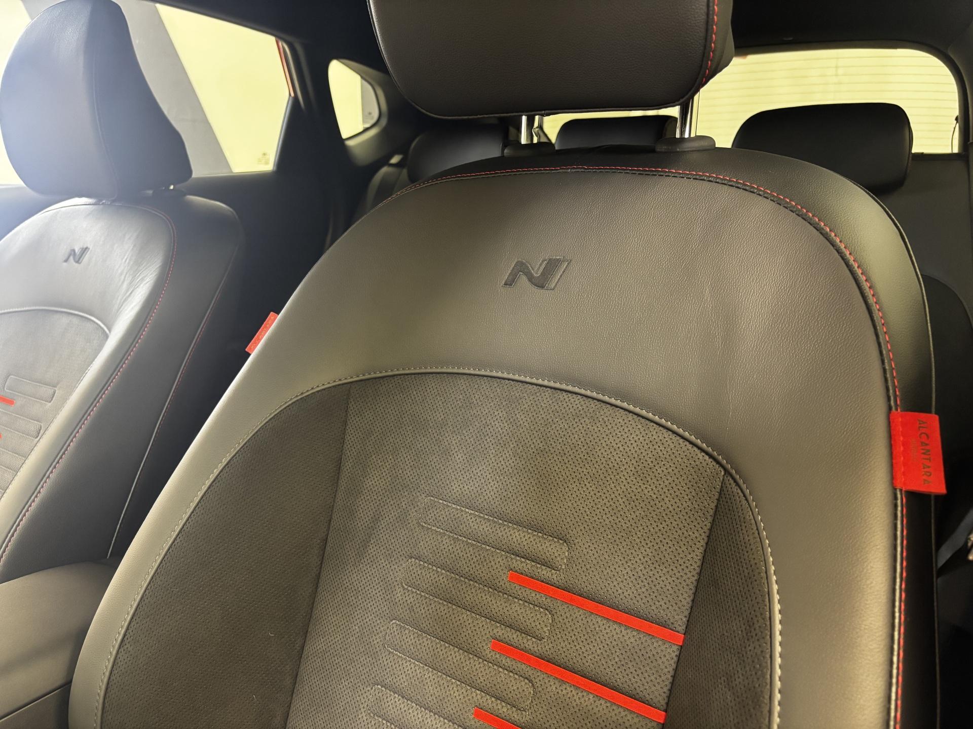 HYUNDAI Kona Electric 2026