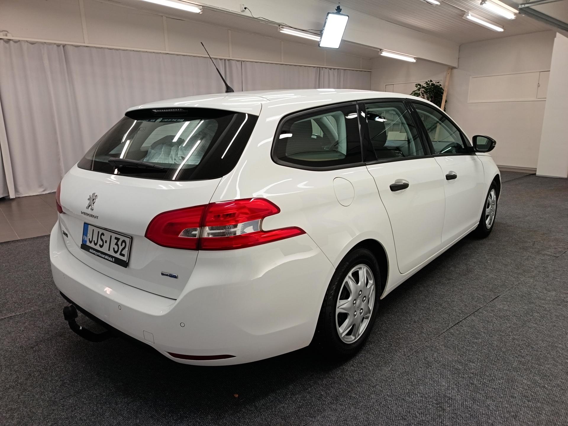 PEUGEOT 308 2015