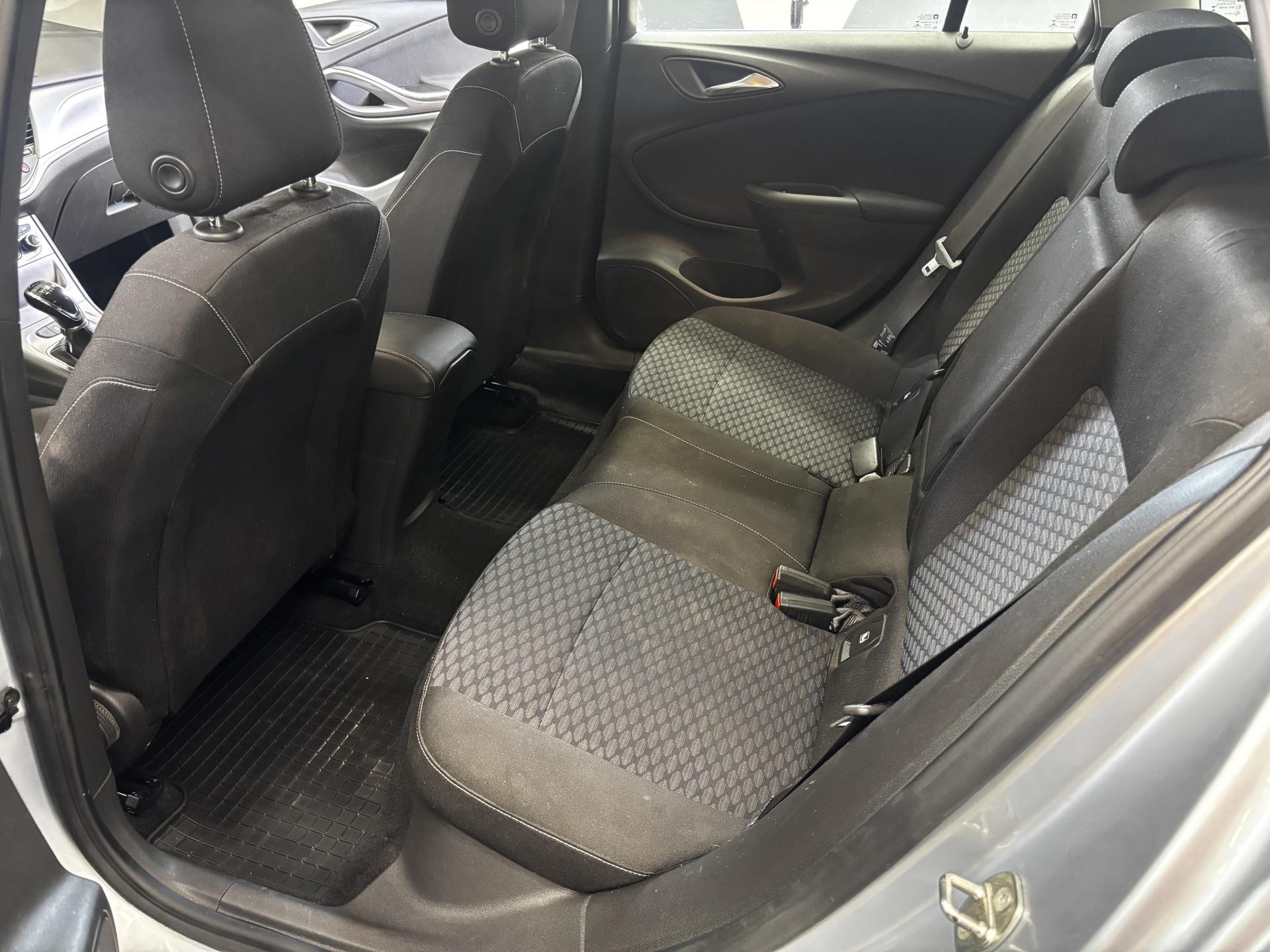 OPEL Astra 2016
