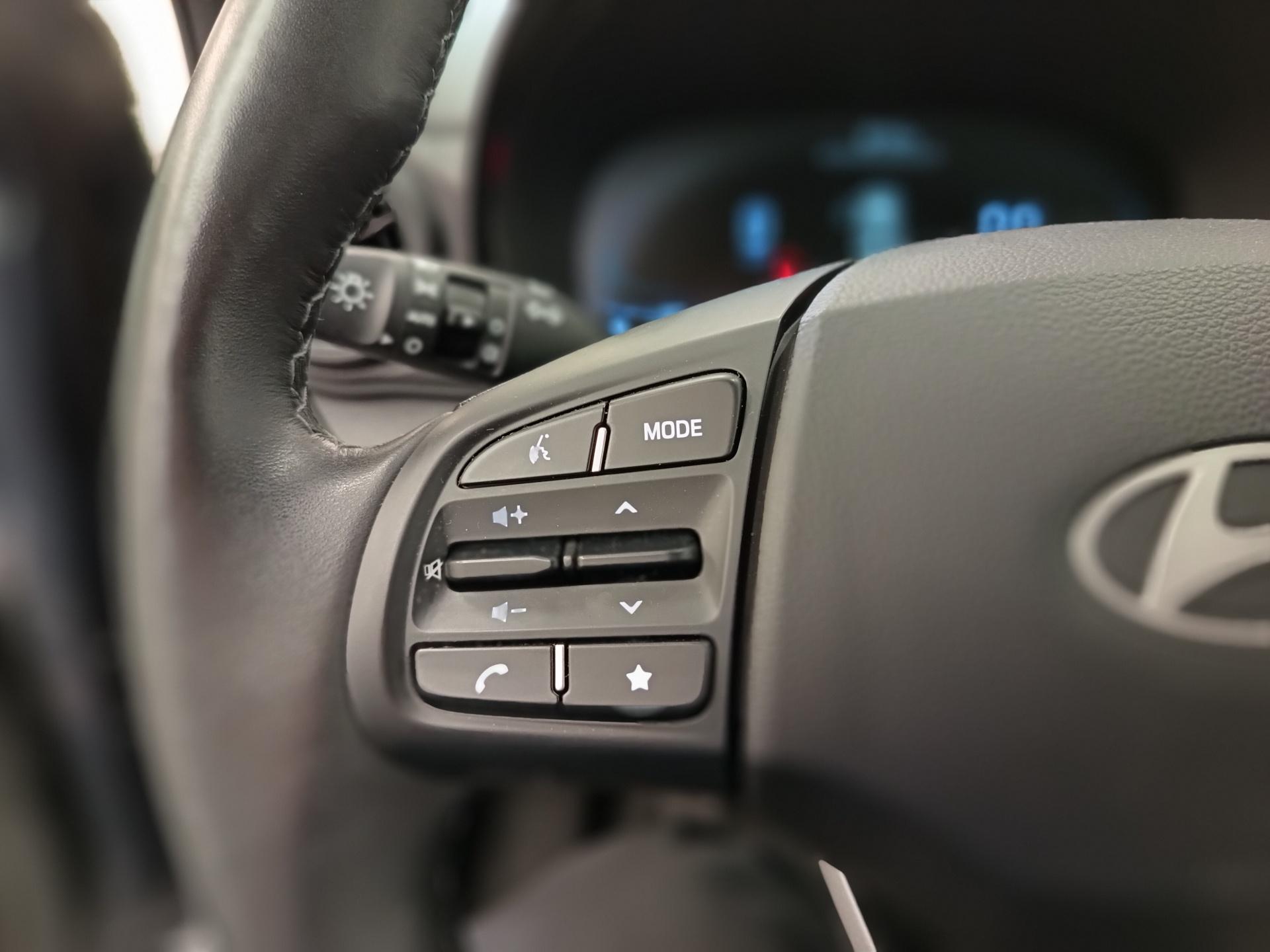 HYUNDAI i10 2024