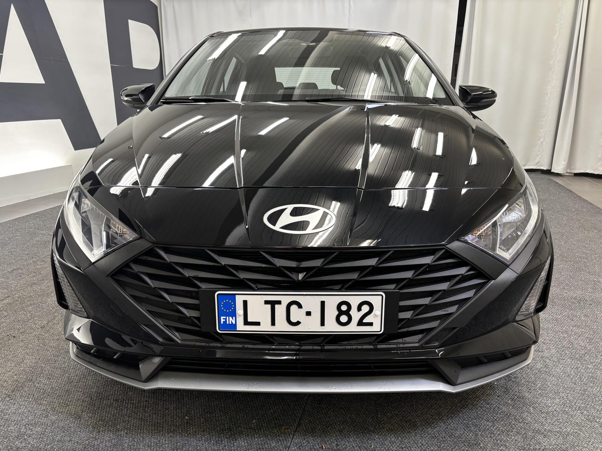 HYUNDAI i20 2025