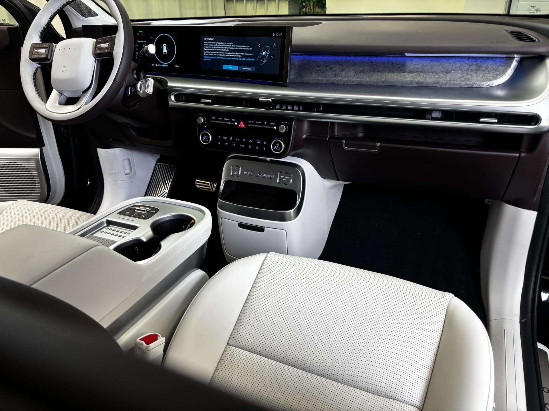 HYUNDAI Ioniq 9 2026