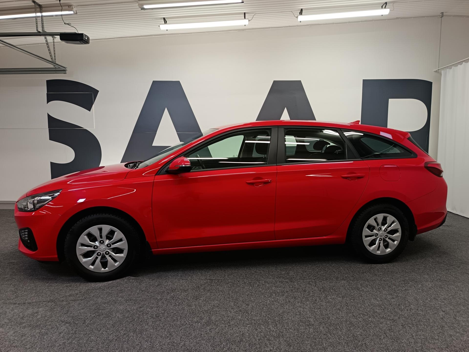HYUNDAI i30 2021