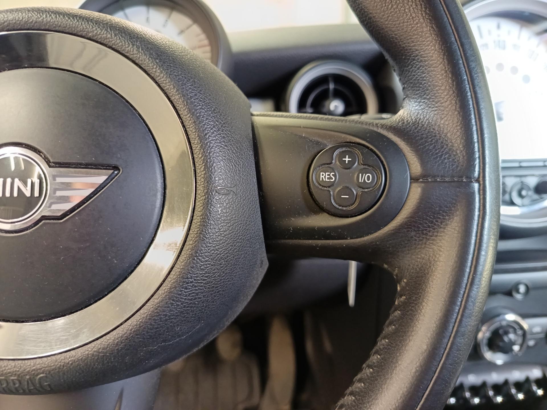 MINI Cooper 2010