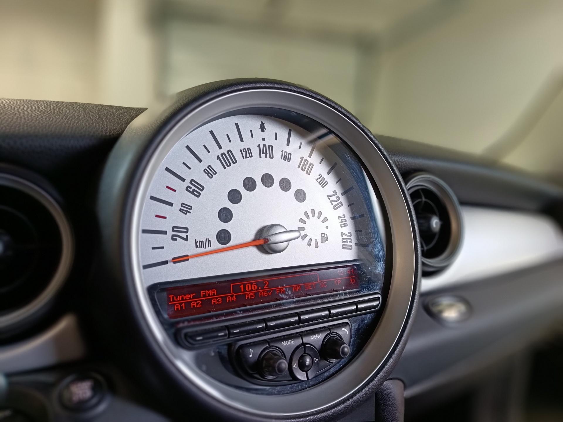 MINI Cooper 2010