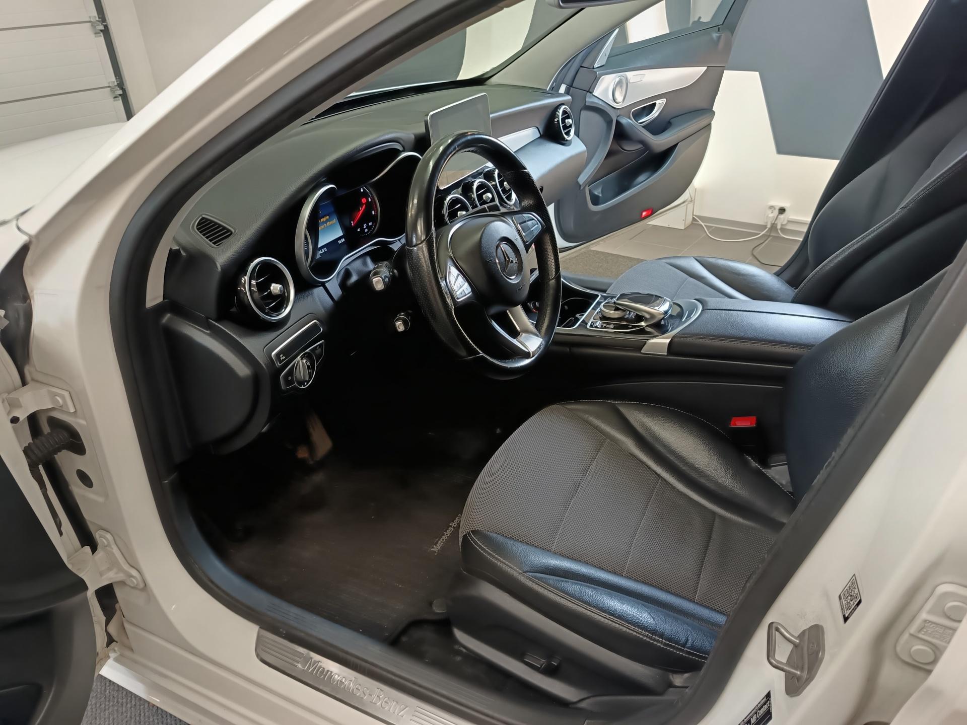 MERCEDES-BENZ C 2016