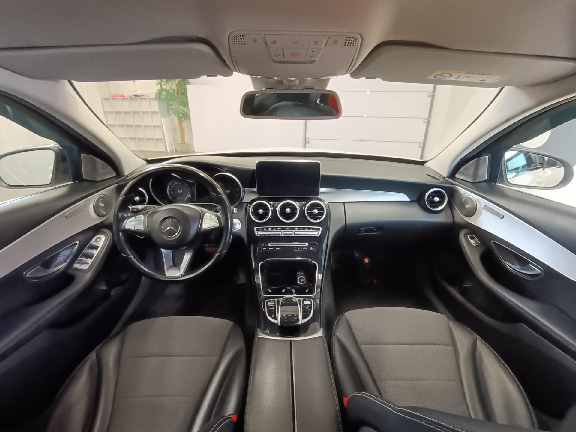 MERCEDES-BENZ C 2016