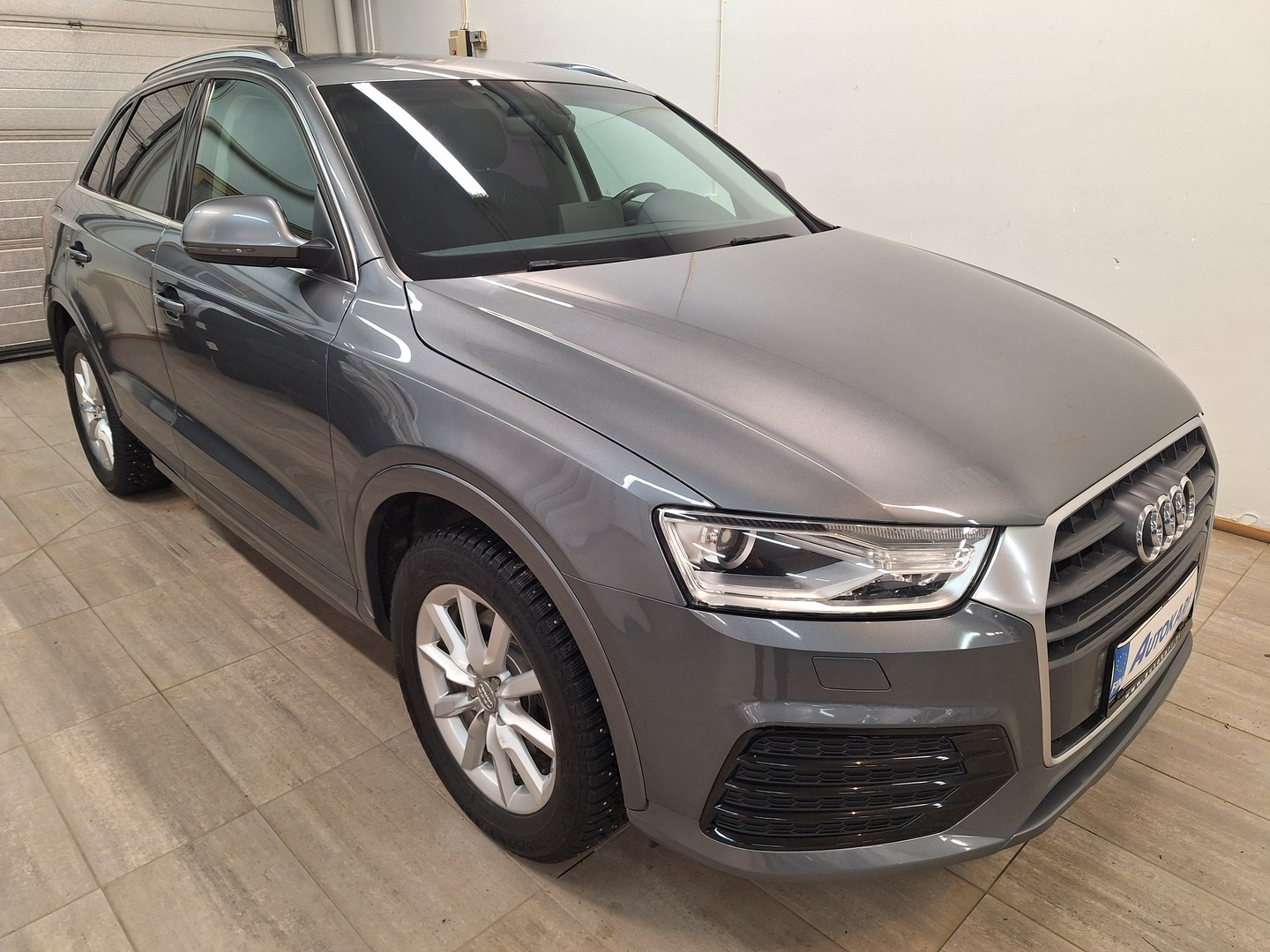 AUDI Q3 1