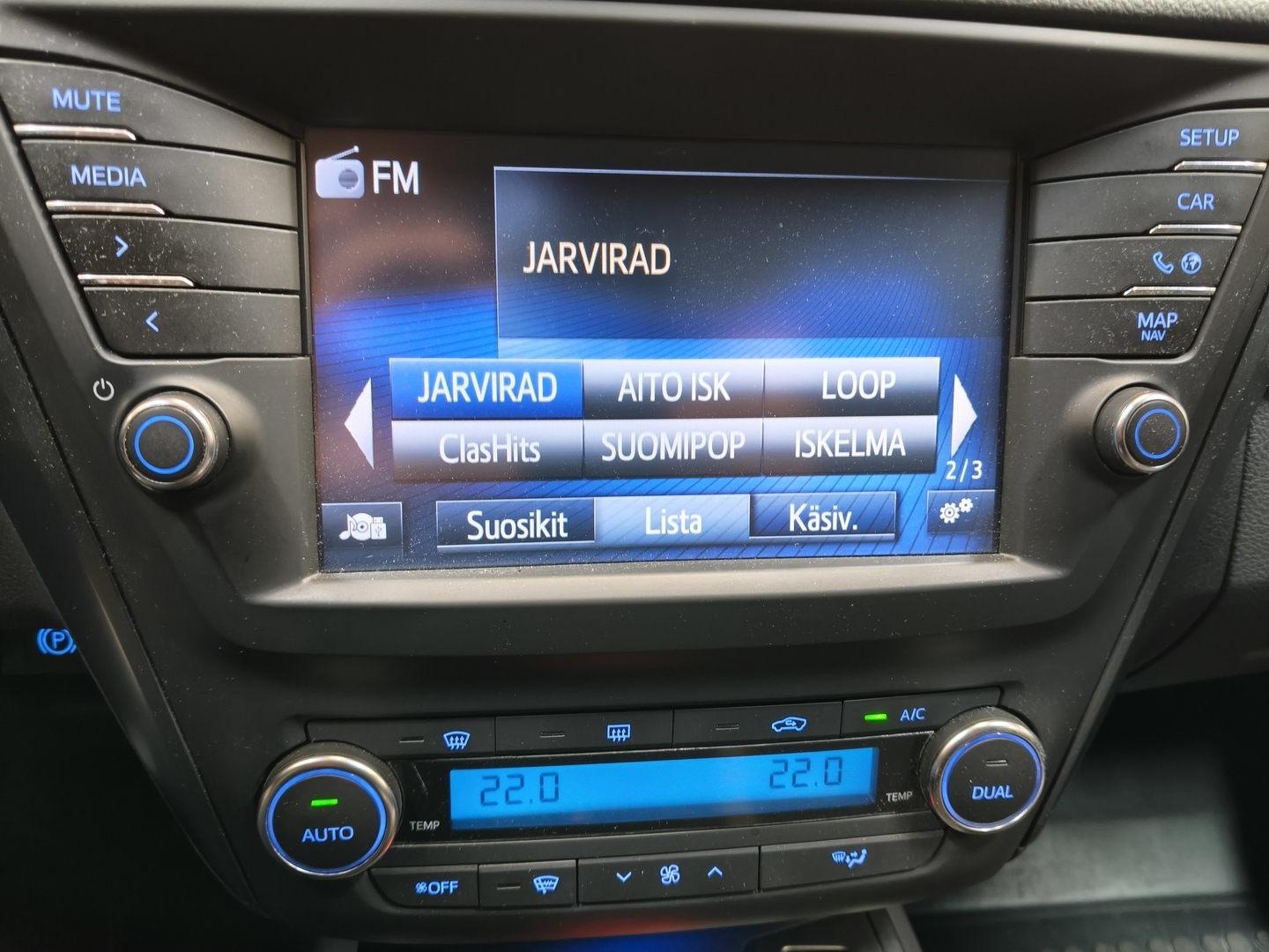 TOYOTA Avensis 11