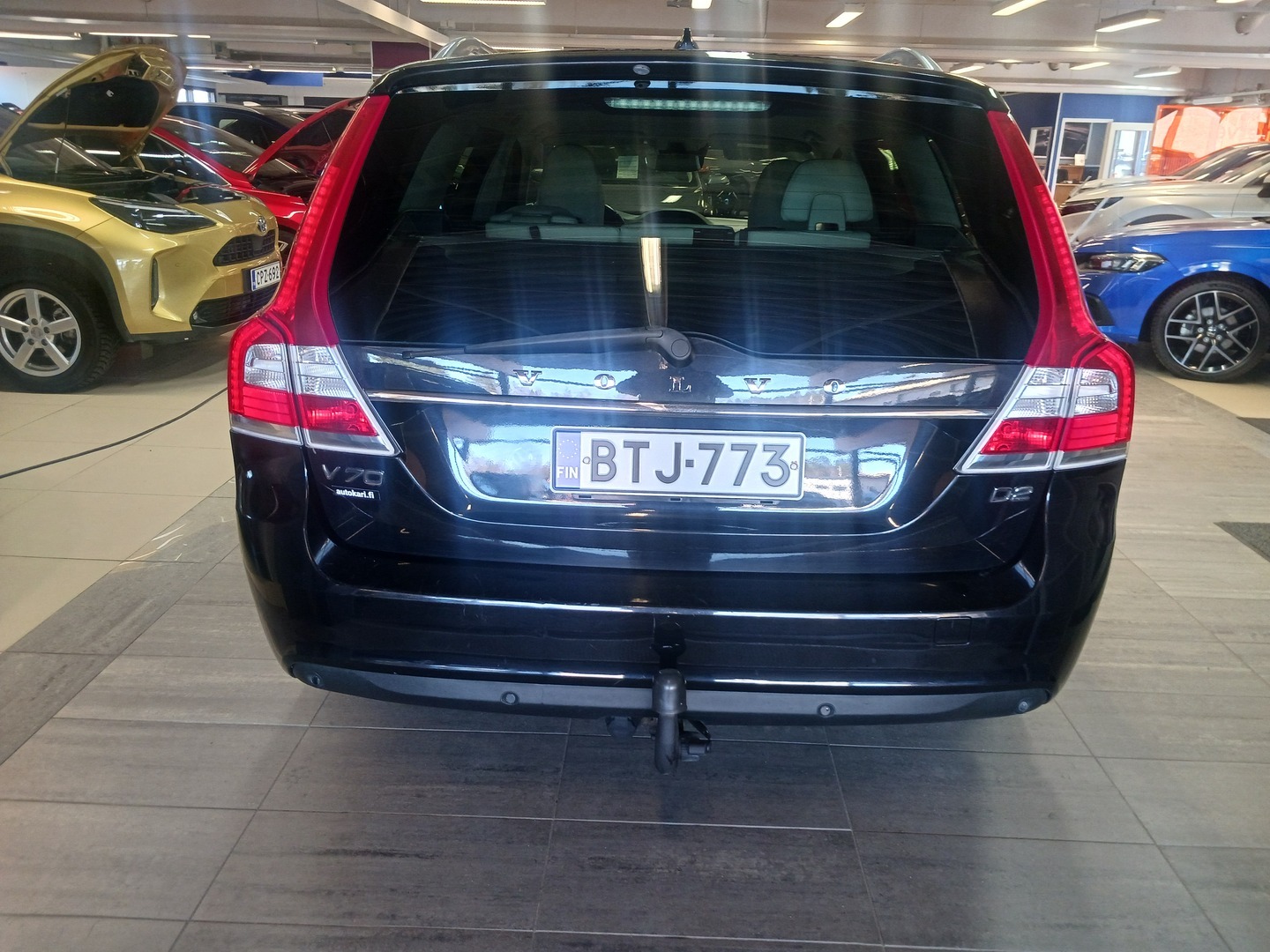 VOLVO V70 5