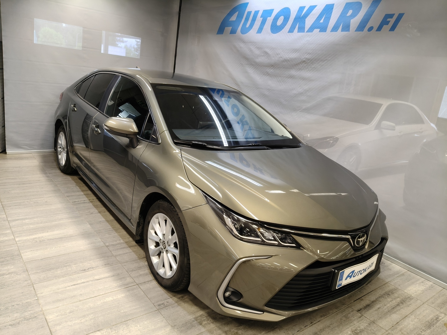 TOYOTA Corolla 1