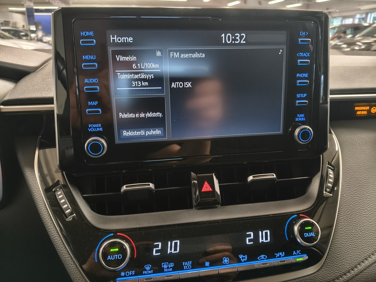 TOYOTA Corolla 10