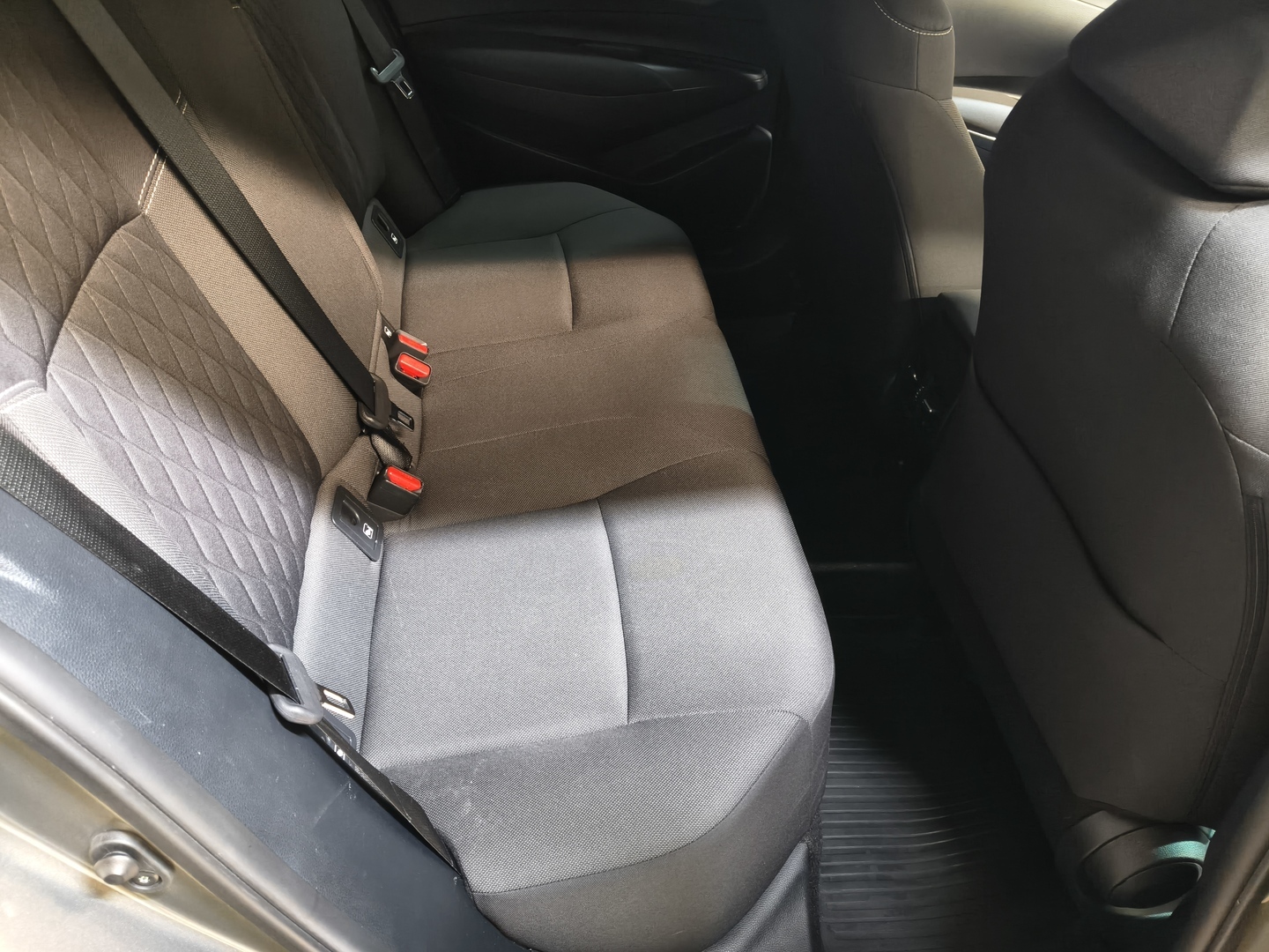 TOYOTA Corolla 12