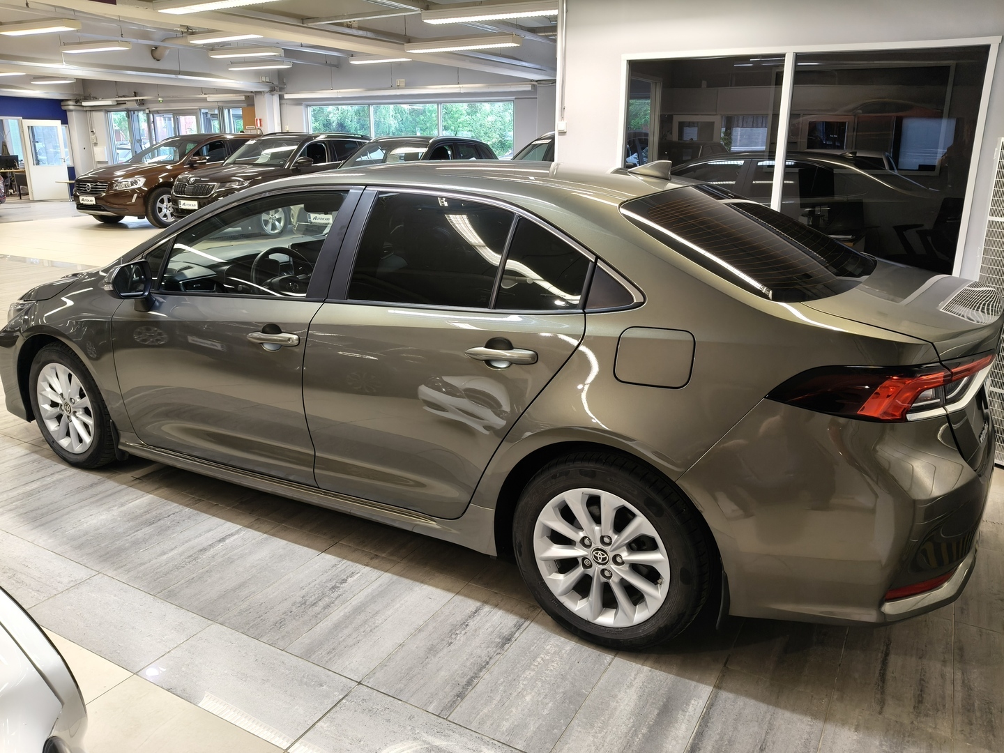 TOYOTA Corolla 3