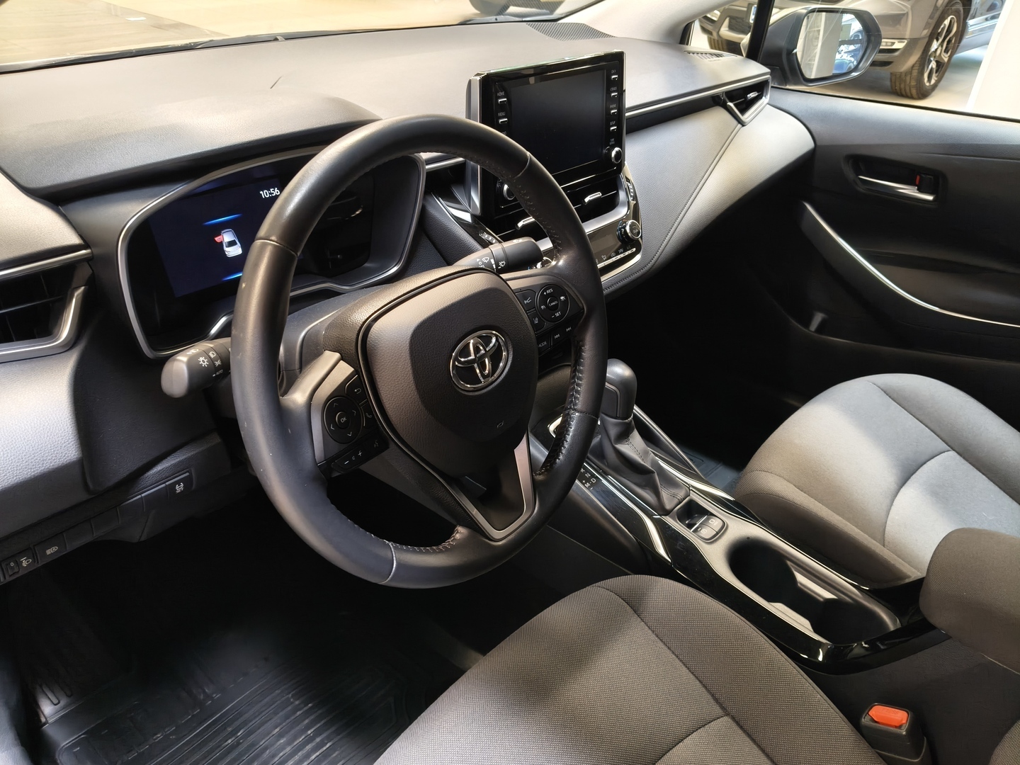 TOYOTA Corolla 7