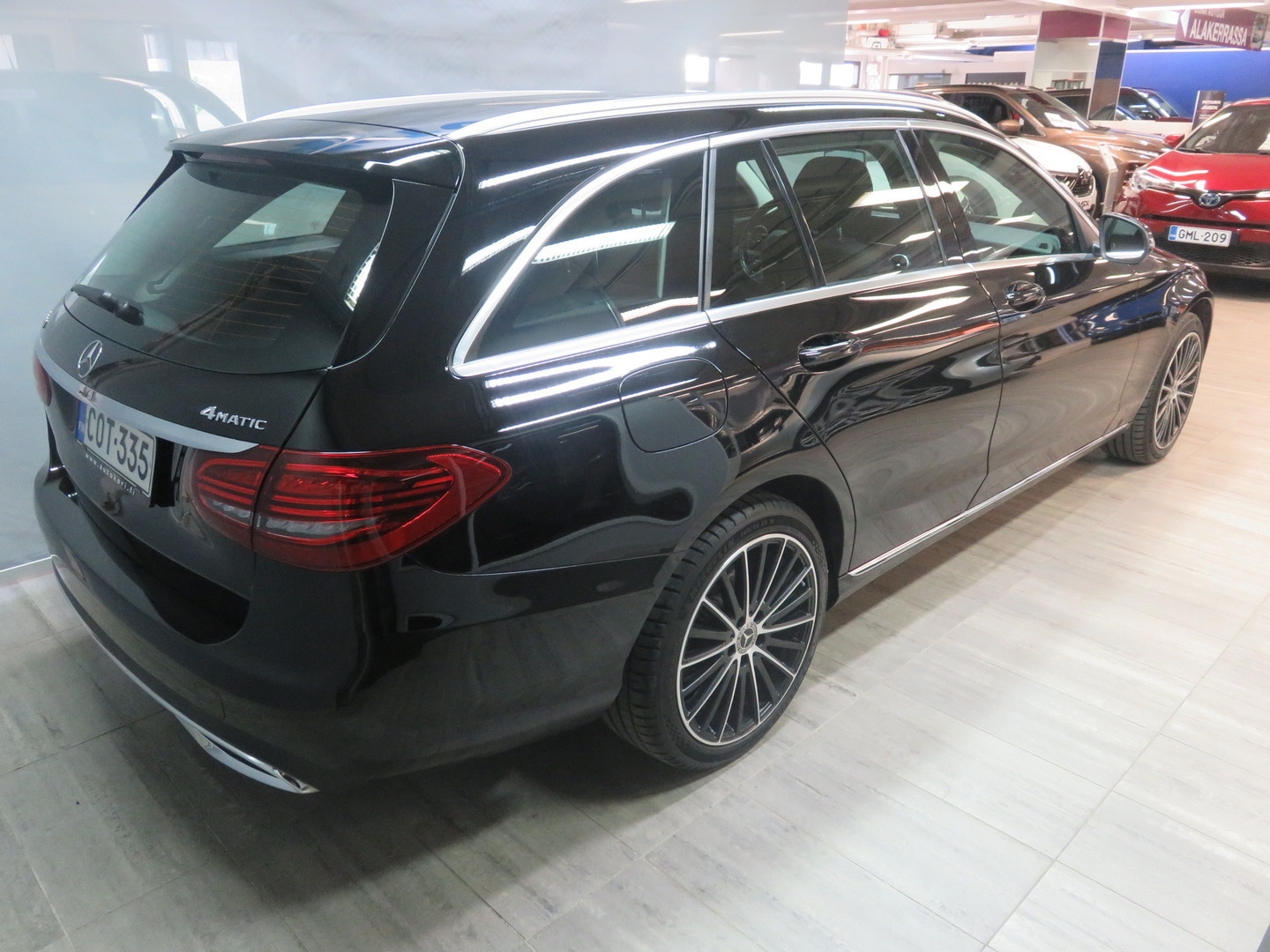 MERCEDES-BENZ C 17